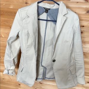 Evereve Cream Blazer